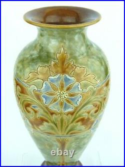 A Beautiful Doulton Lambeth Art Nouveau Vase by Eliza Simmance. Dated 1910
