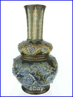 A Super Doulton Lambeth Scrolling Seaweed Gourd Shaped Vase by George Tinworth