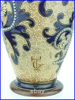 A Very Fine Doulton Lambeth Scrolling Seaweed Vase by George Tinworth