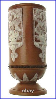 Doulton Lambeth Vase Spill Vase Silicon 13.5 cms CLT637