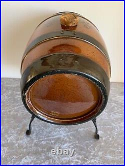 Royal-doulton Lambeth-pedestrian Barreltte-stoneware-saltglazed-whisky Jar